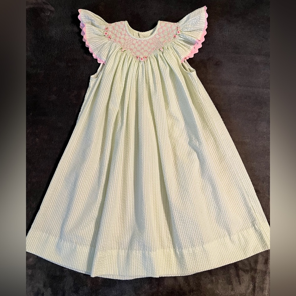 Baby girl smocked gingham dress. Size 18 mo. EUC